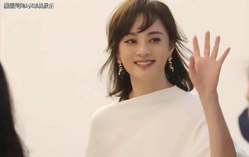 新澳今天晚上9点30分358期-百度和孙俪唇下痣没了与孙俪嘴唇的痣